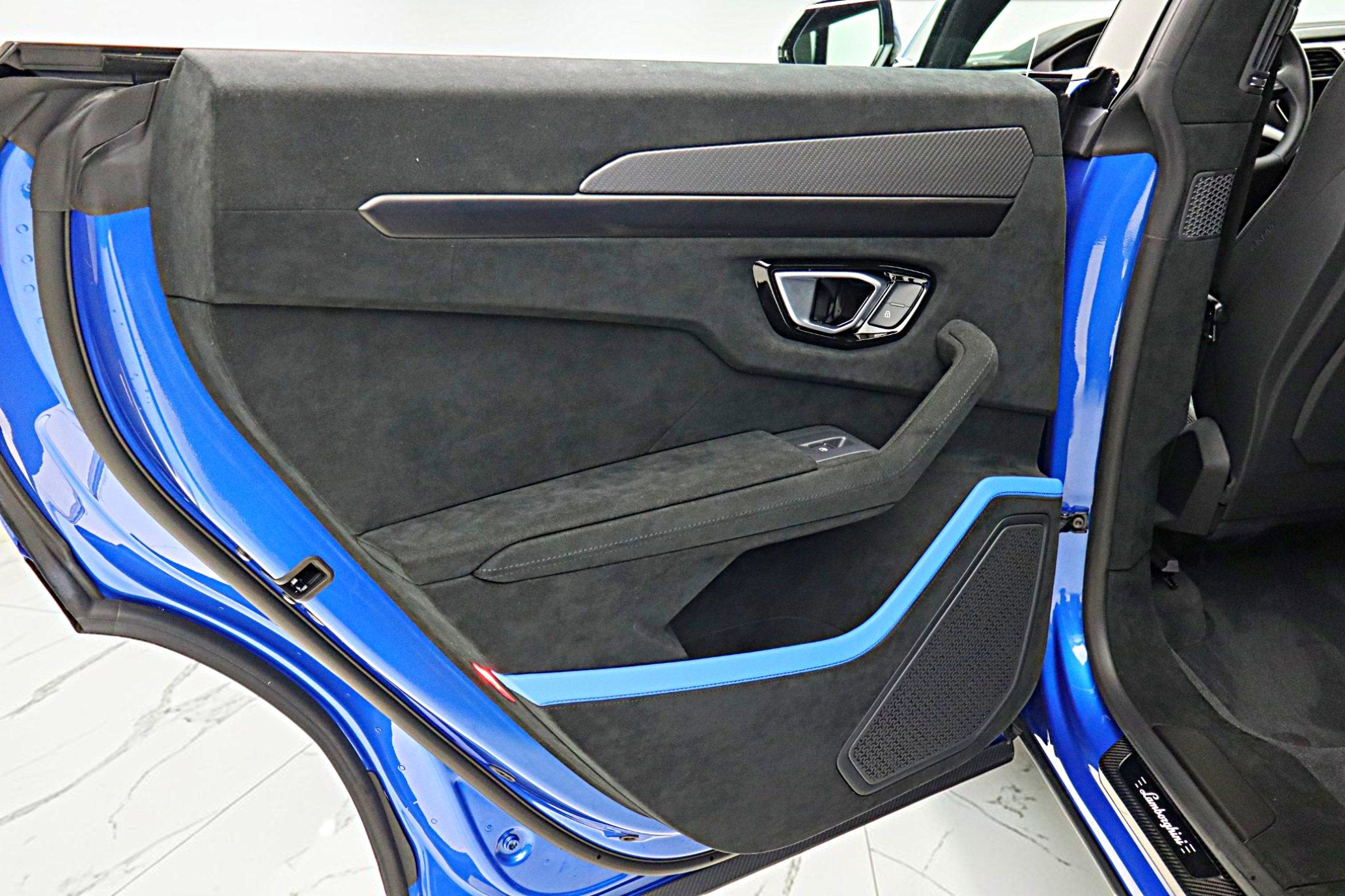 2024 Lamborghini Urus Performante/LEASE OPTIONS AVAILABLE