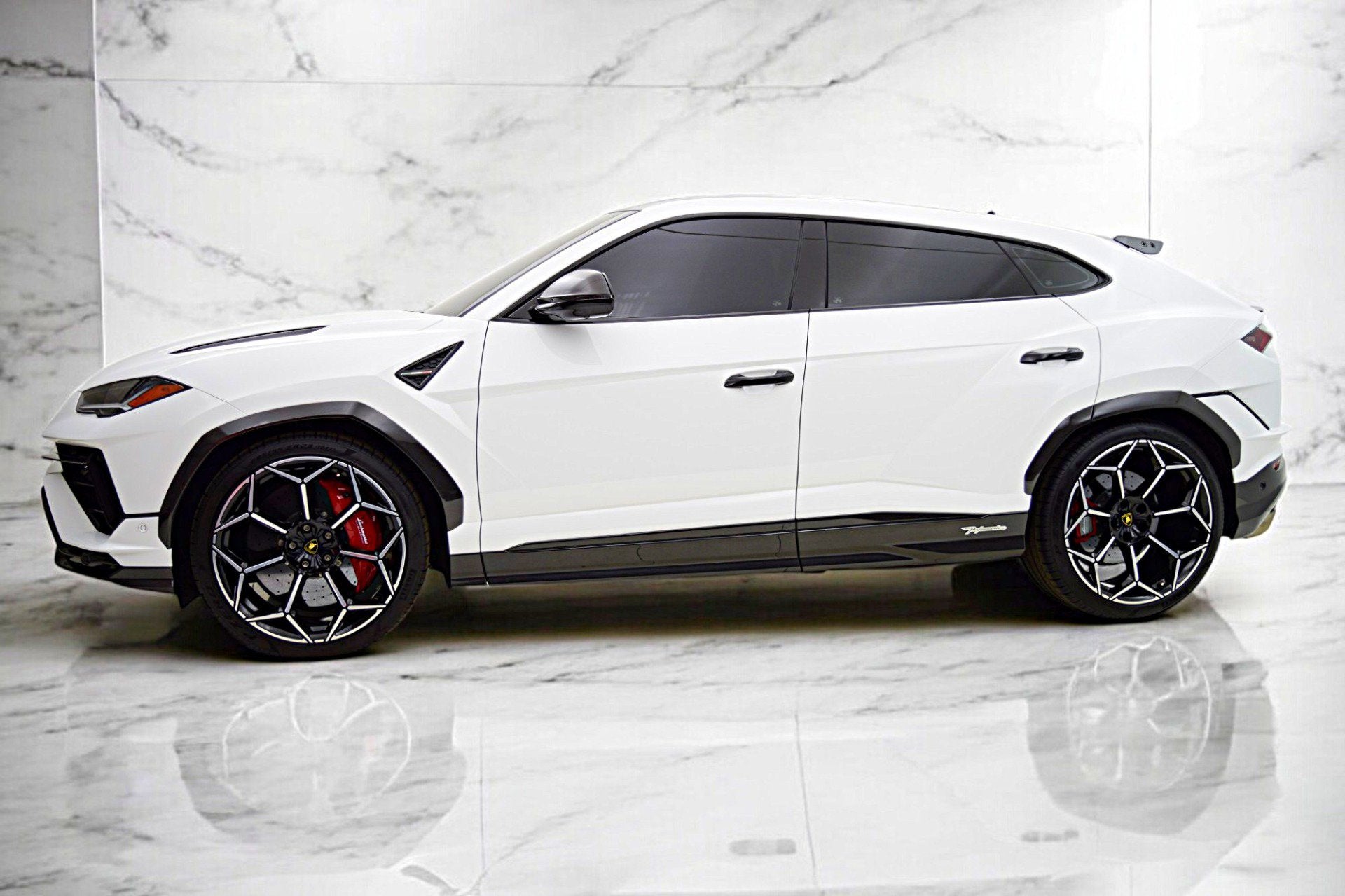 2024 Lamborghini Urus Performante/LEASE OPTIONS AVAILABLE