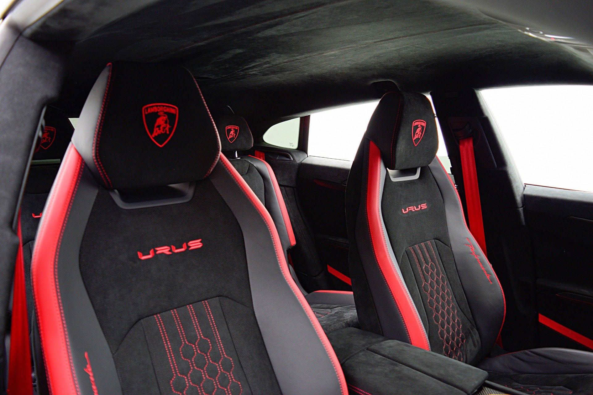 2024 Lamborghini Urus Performante/LEASE OPTIONS AVAILABLE