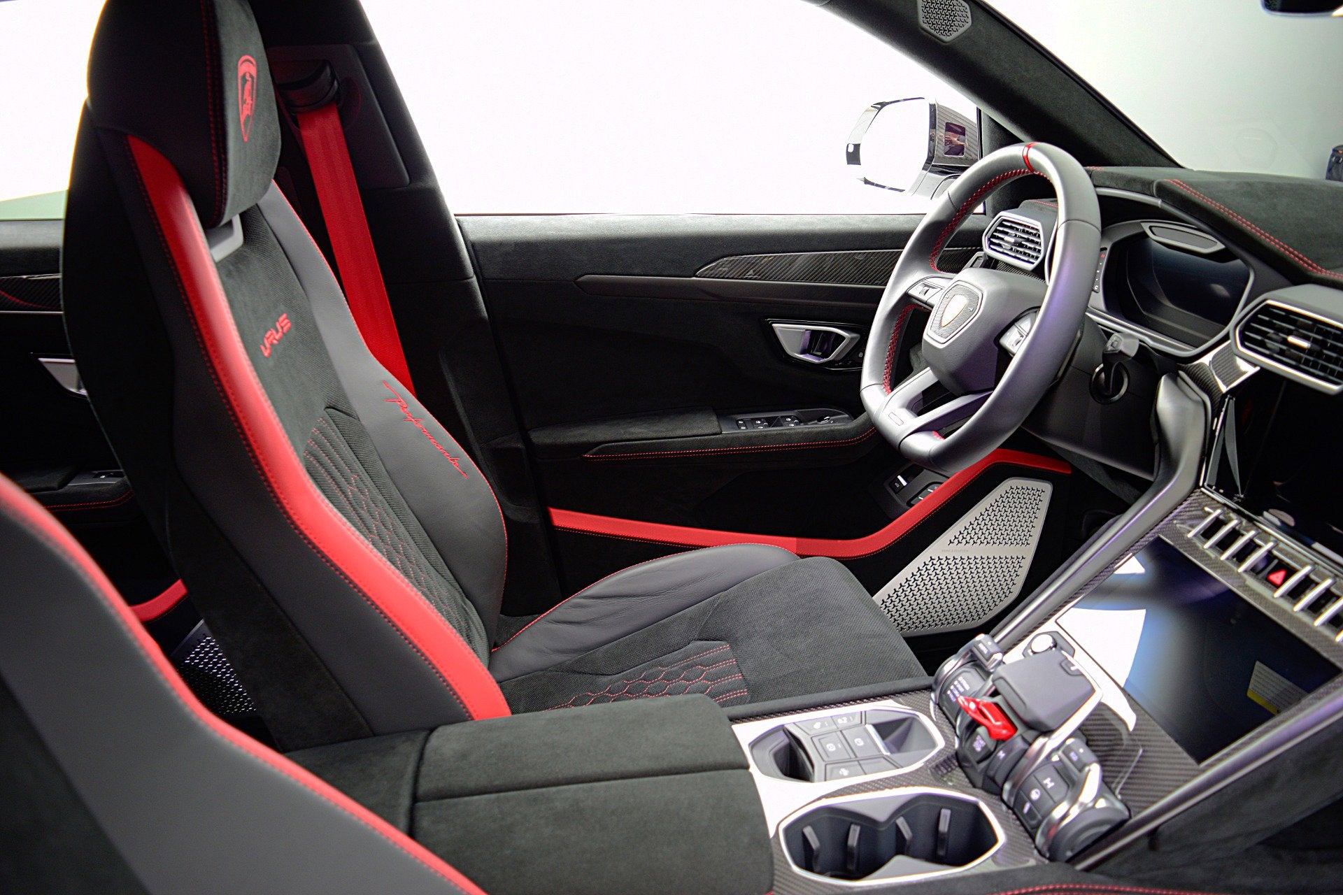 2024 Lamborghini Urus Performante/LEASE OPTIONS AVAILABLE