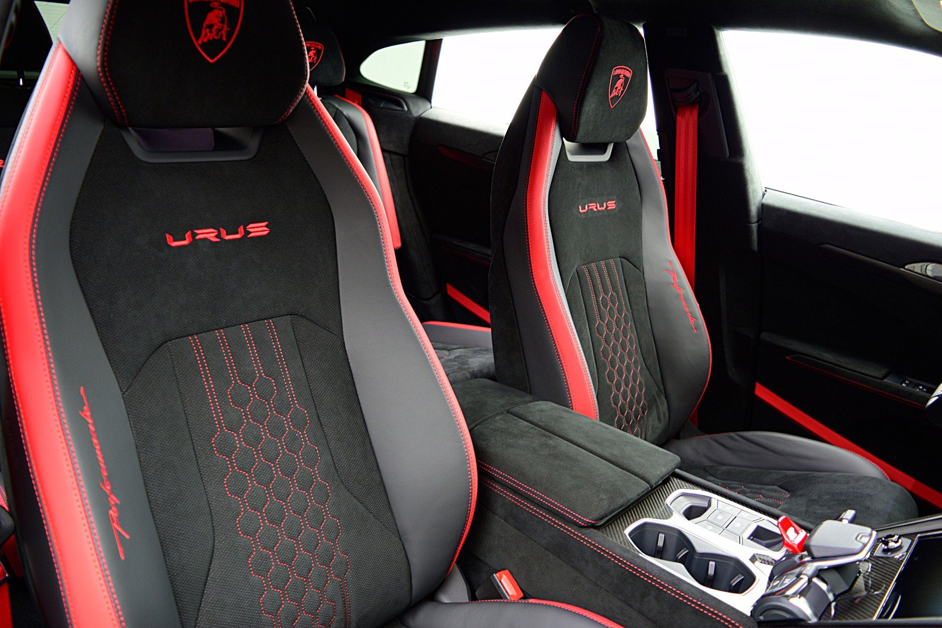 2024 Lamborghini Urus Performante/LEASE OPTIONS AVAILABLE