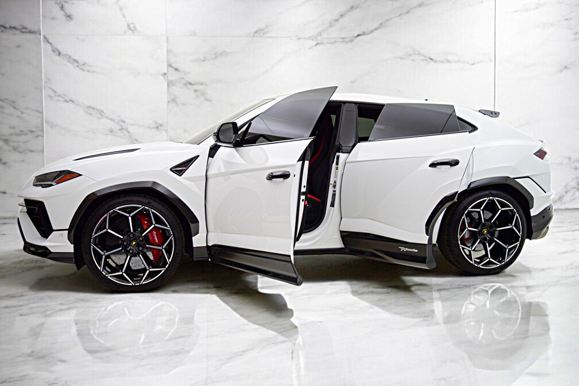 2024 Lamborghini Urus Performante/LEASE OPTIONS AVAILABLE