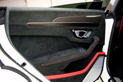 2024 Lamborghini Urus Performante/LEASE OPTIONS AVAILABLE