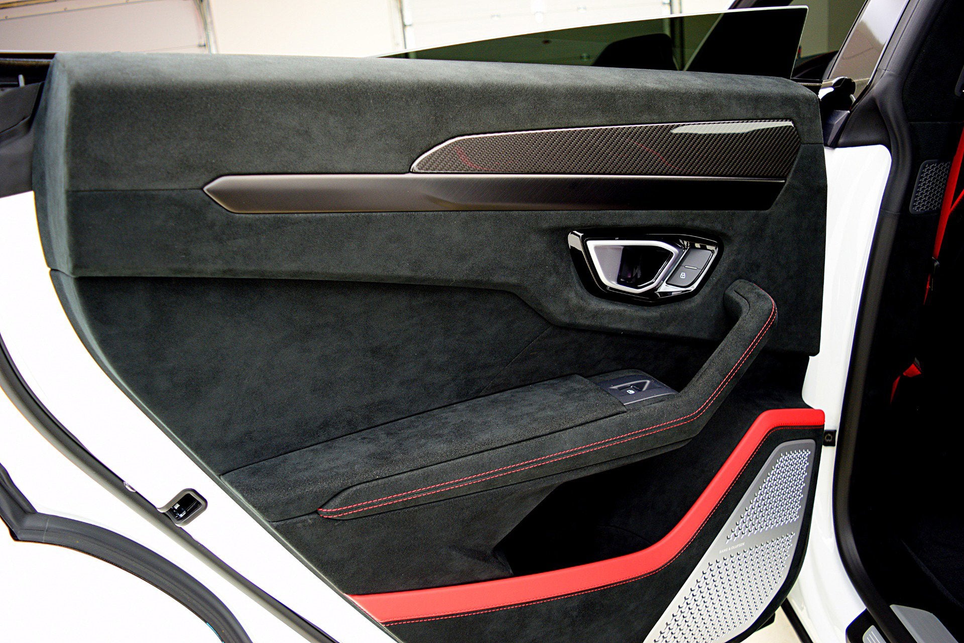 2024 Lamborghini Urus Performante/LEASE OPTIONS AVAILABLE