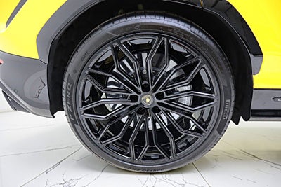 2025 Lamborghini Urus SE/LEASE OPTIONS AVAILABLE