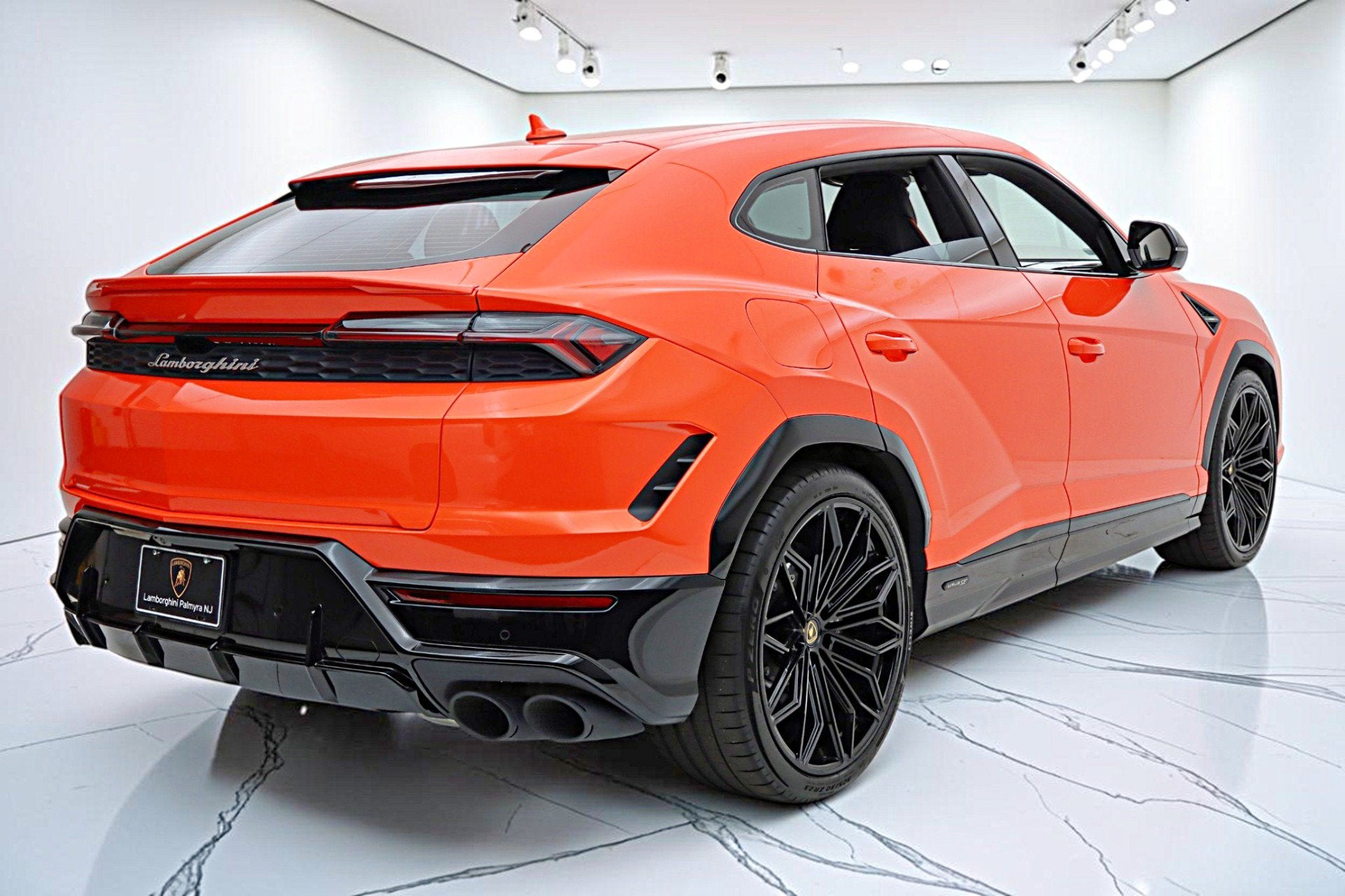 2025 Lamborghini Urus SE/LEASE OPTIONS AVAILABLE