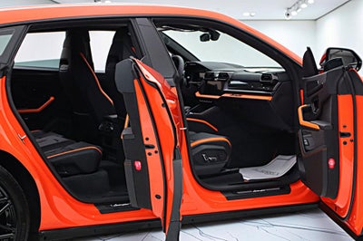 2025 Lamborghini Urus SE/LEASE OPTIONS AVAILABLE