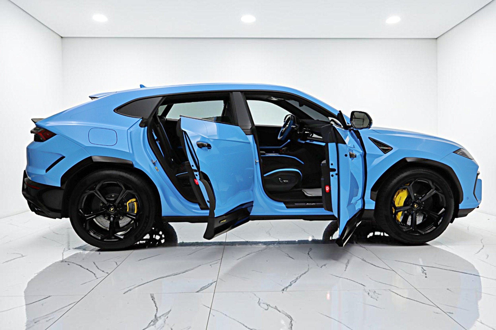 2025 Lamborghini Urus SE/LEASE OPTIONS AVAILABLE