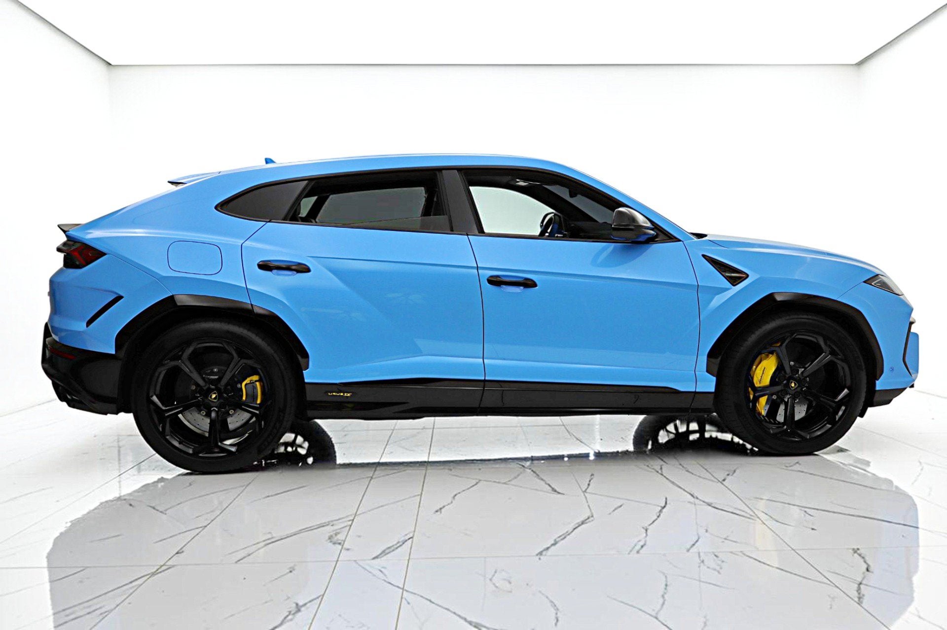 2025 Lamborghini Urus SE/LEASE OPTIONS AVAILABLE