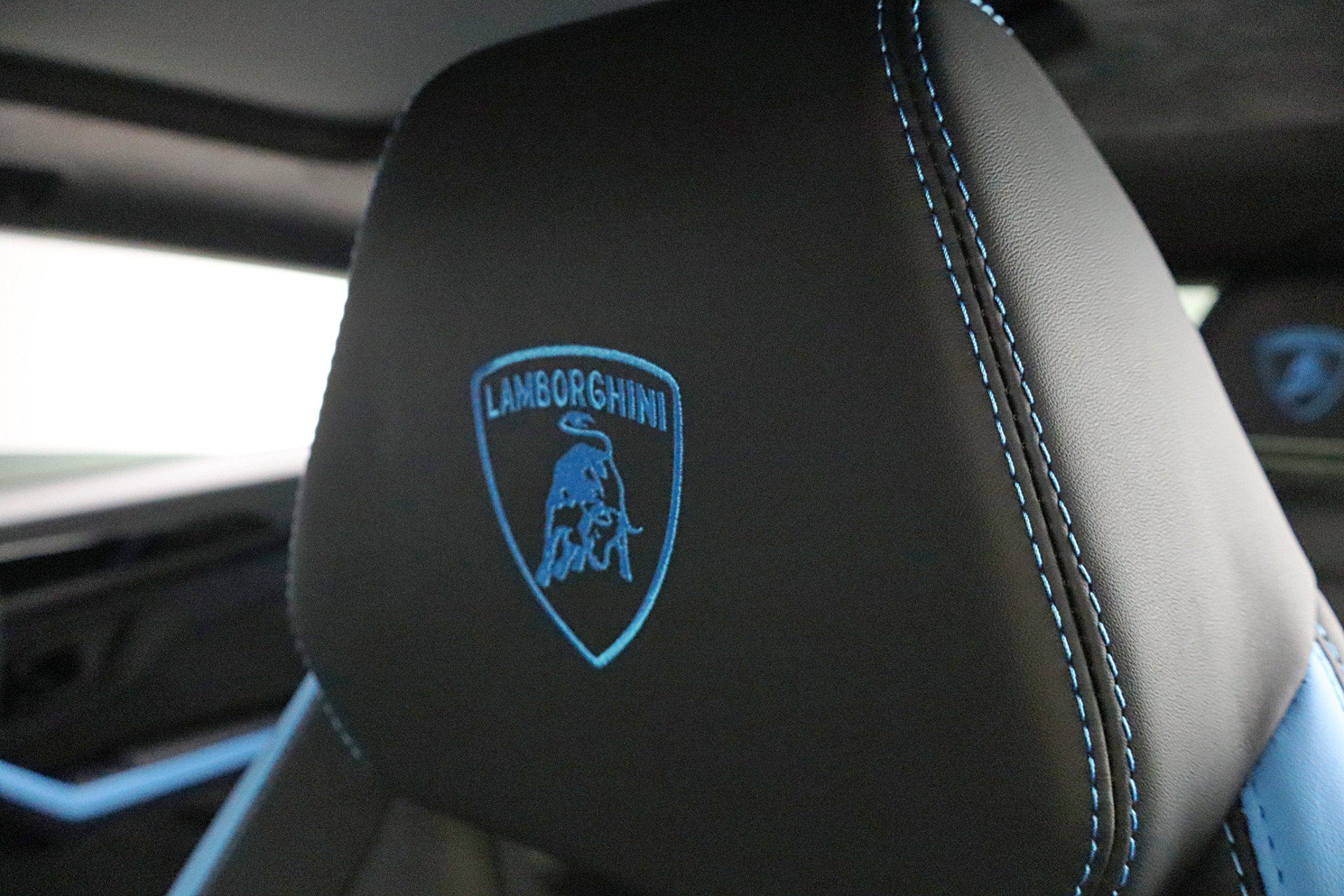 2025 Lamborghini Urus SE/LEASE OPTIONS AVAILABLE
