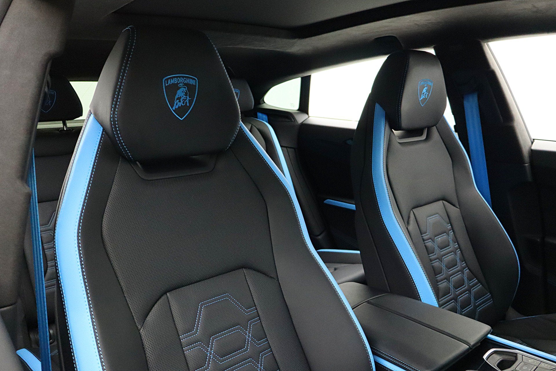 2025 Lamborghini Urus SE/LEASE OPTIONS AVAILABLE