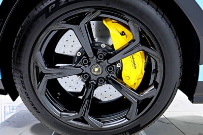 2025 Lamborghini Urus SE/LEASE OPTIONS AVAILABLE