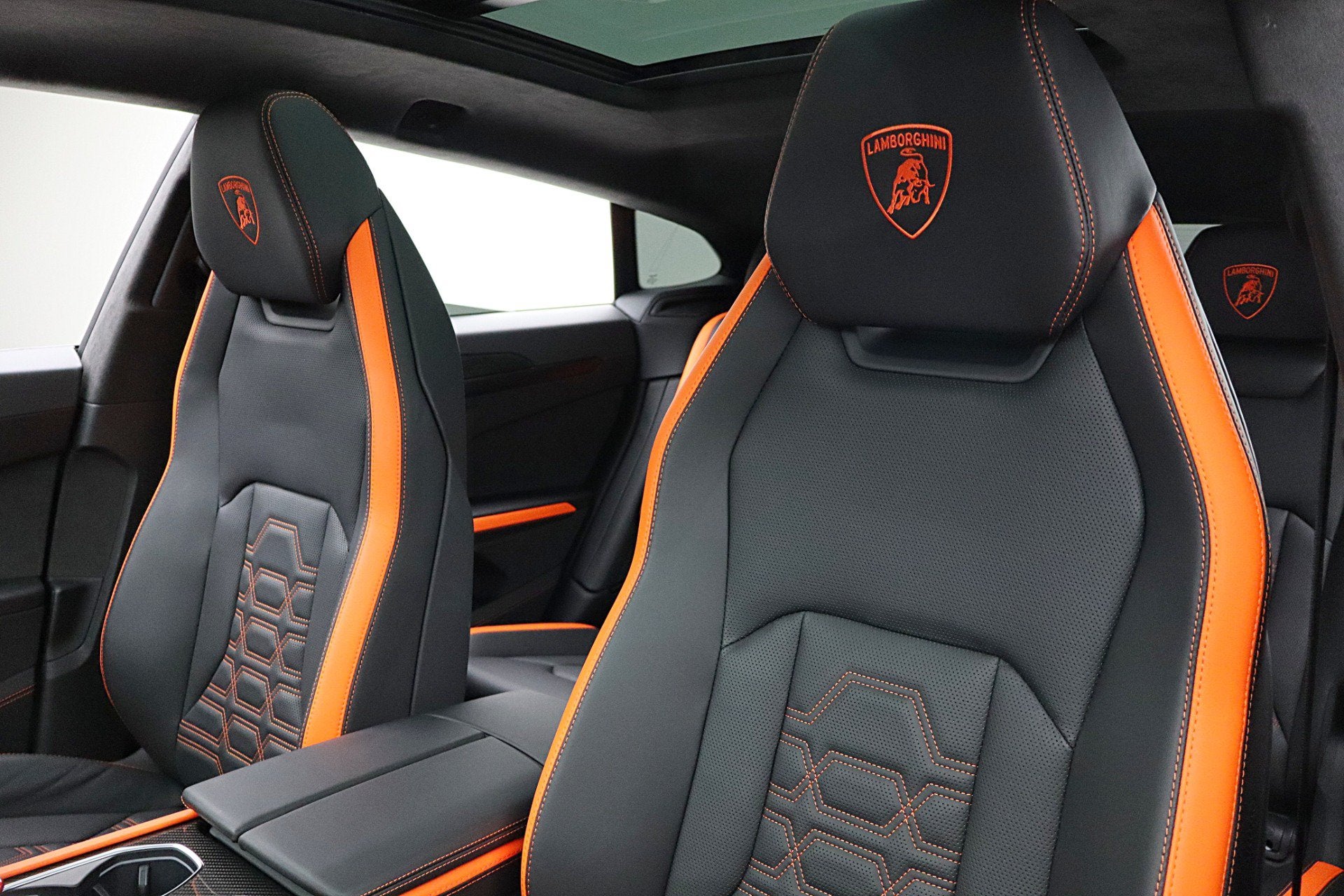 2026 Lamborghini Urus SE