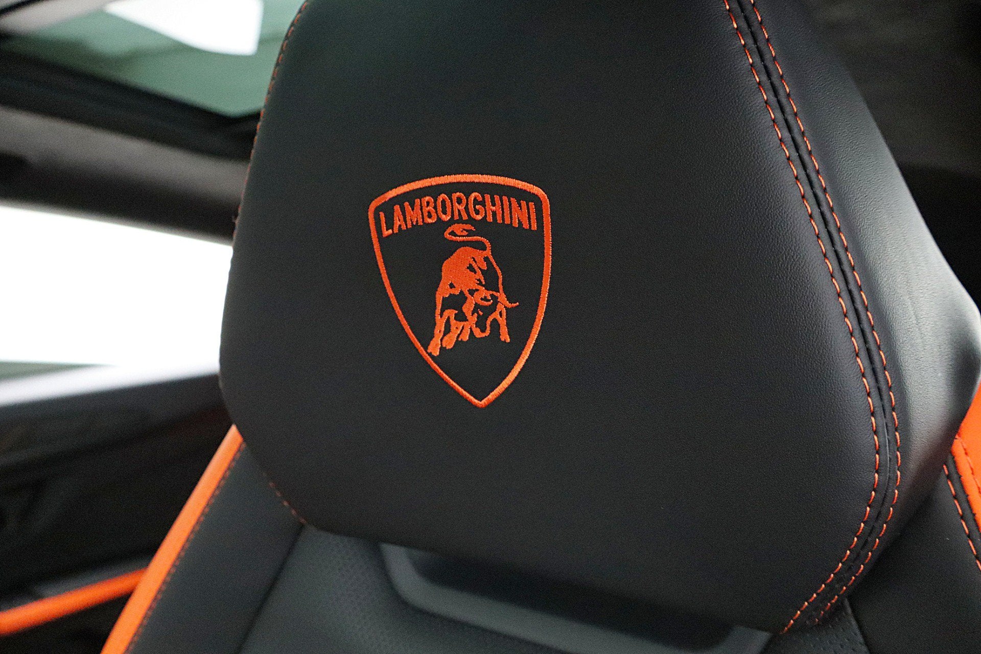 2026 Lamborghini Urus SE
