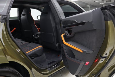 2026 Lamborghini Urus SE