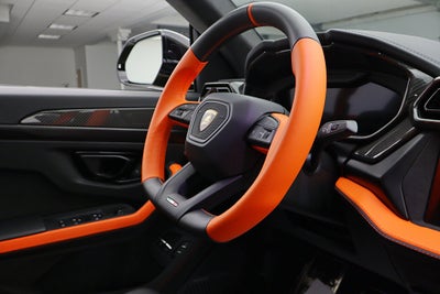 2026 Lamborghini Urus SE