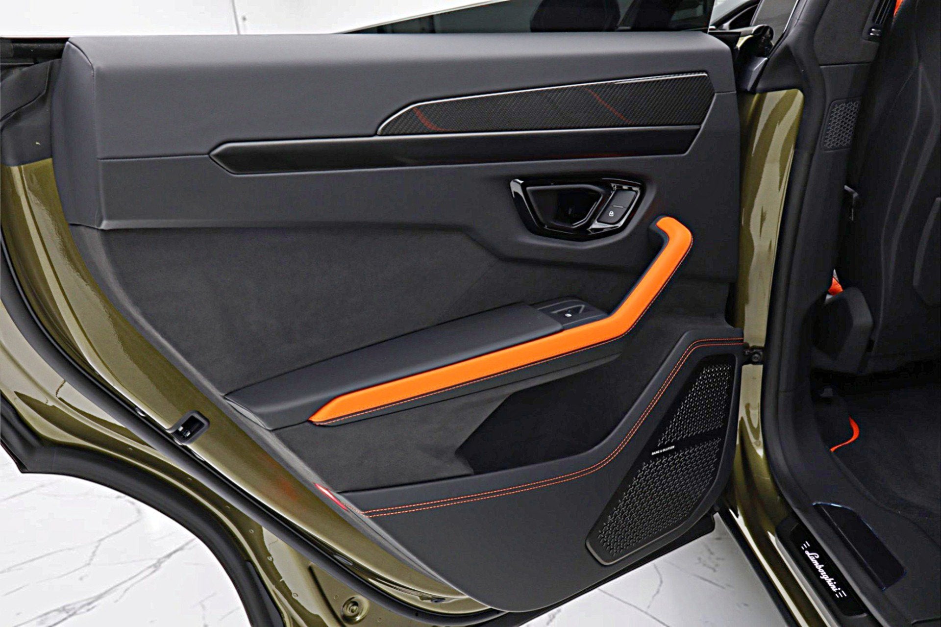 2026 Lamborghini Urus SE
