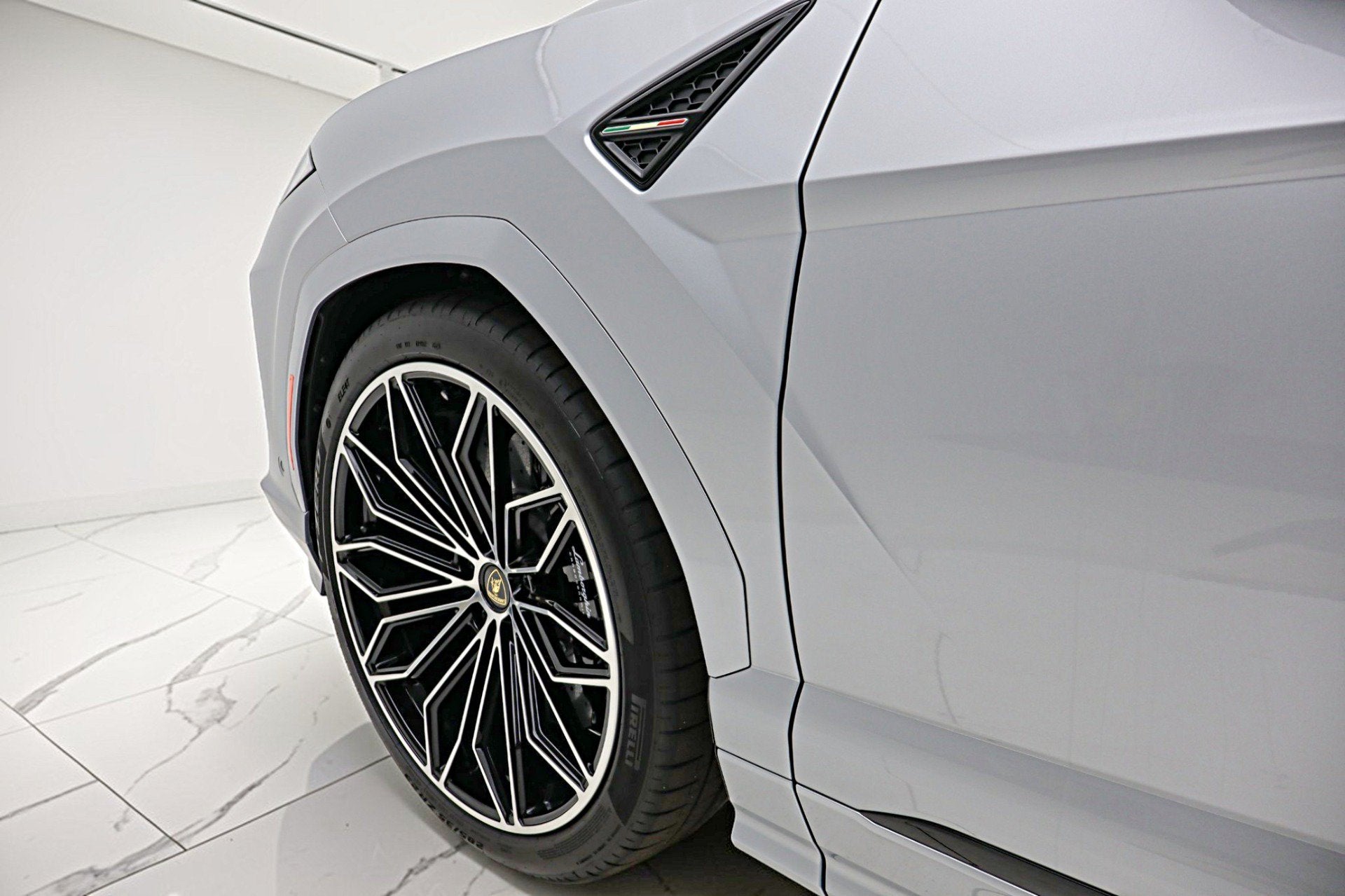 2026 Lamborghini Urus SE/LEASE OPTIONS AVAILABLE