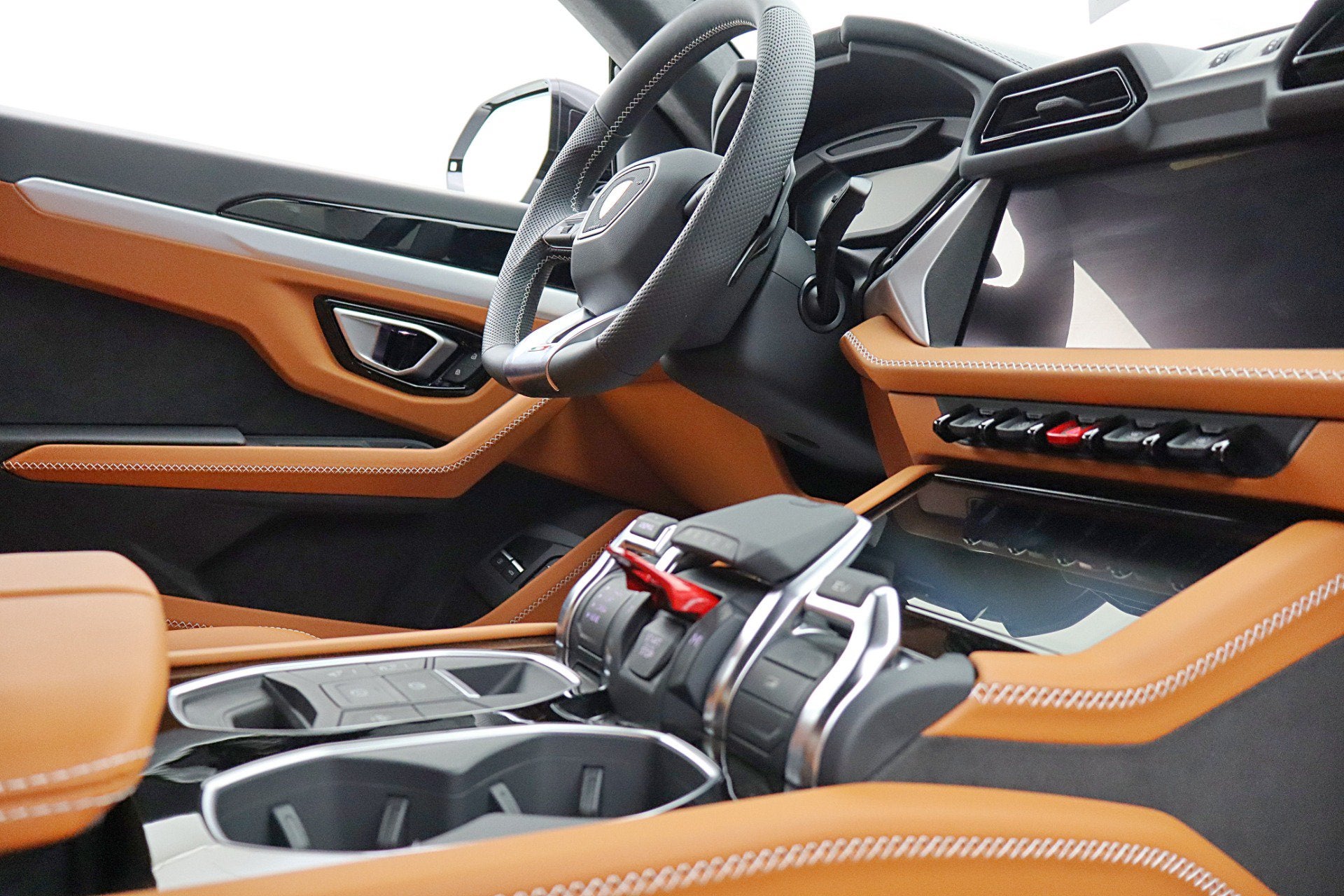 2026 Lamborghini Urus SE/LEASE OPTIONS AVAILABLE