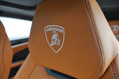 2026 Lamborghini Urus SE/LEASE OPTIONS AVAILABLE