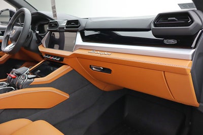2026 Lamborghini Urus SE/LEASE OPTIONS AVAILABLE