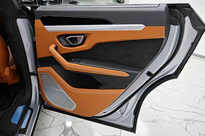 2026 Lamborghini Urus SE/LEASE OPTIONS AVAILABLE