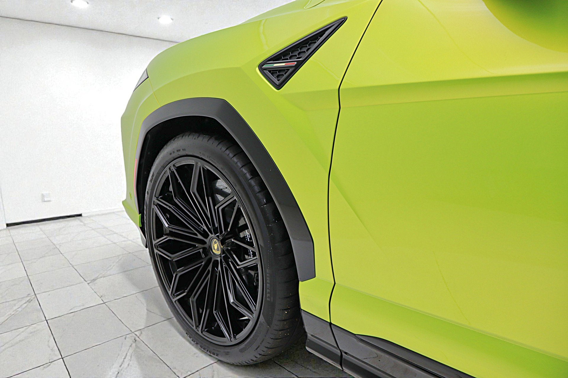 2025 Lamborghini Urus SE Org MSRP $349,965