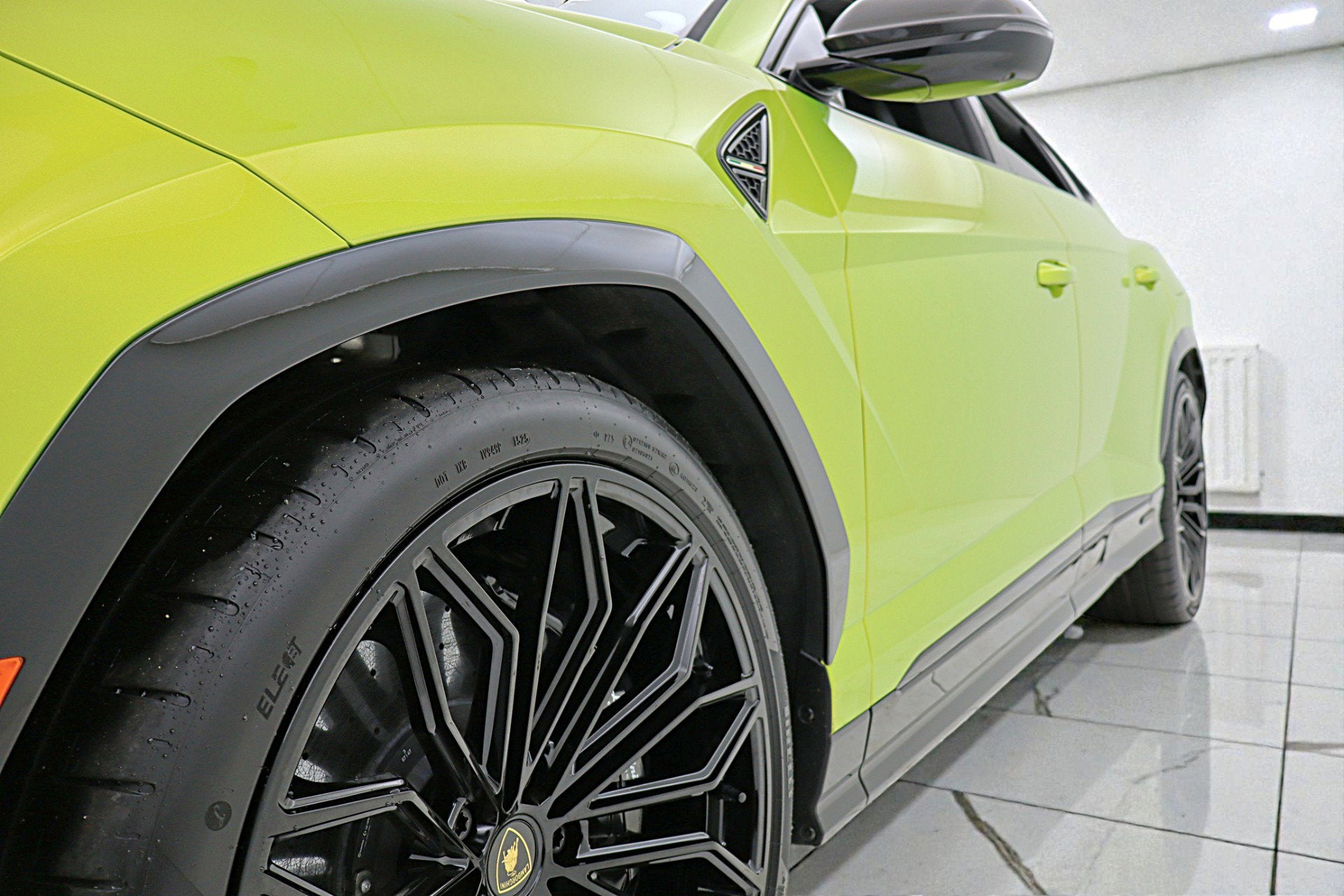 2025 Lamborghini Urus SE Org MSRP $349,965