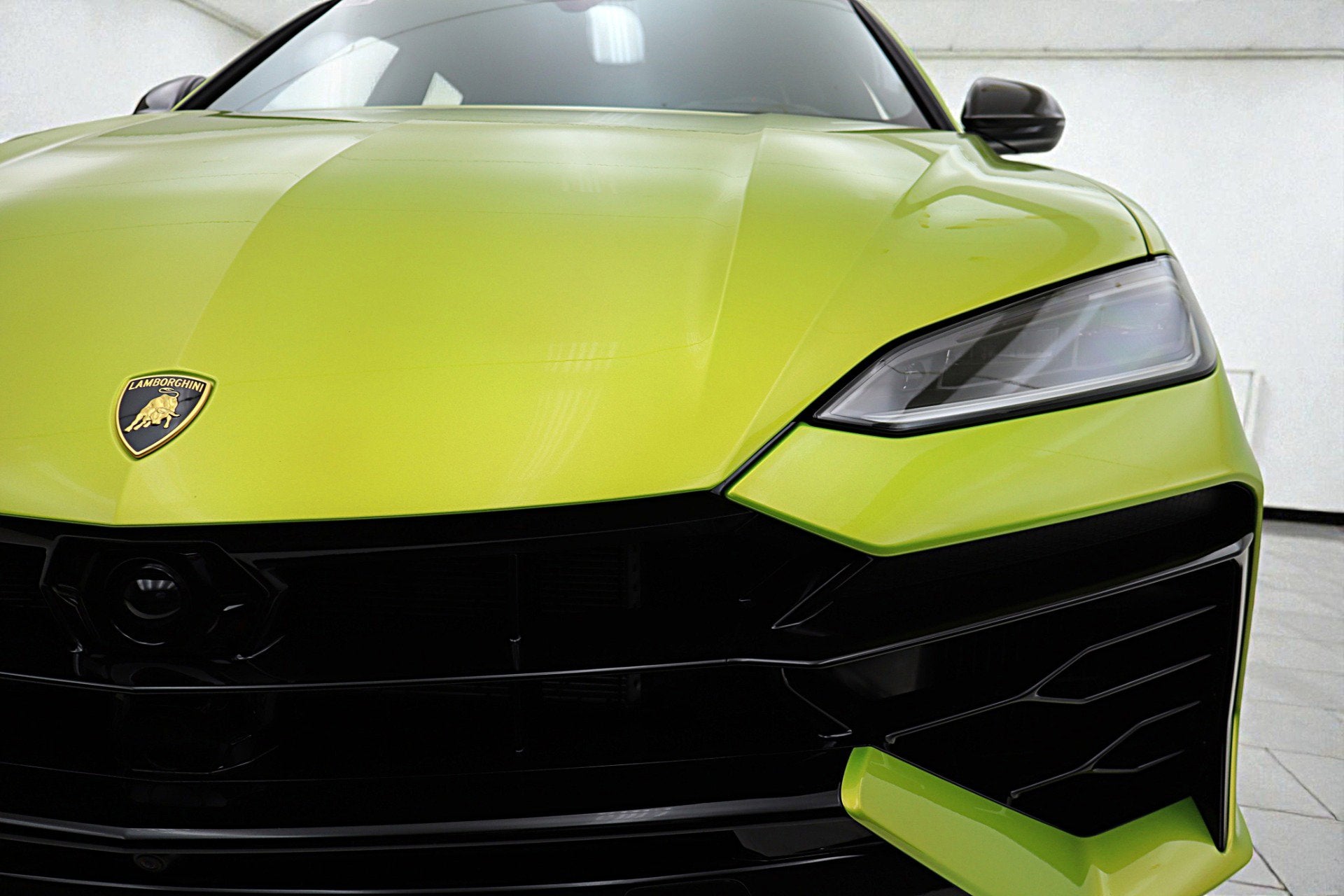 2025 Lamborghini Urus SE Org MSRP $349,965