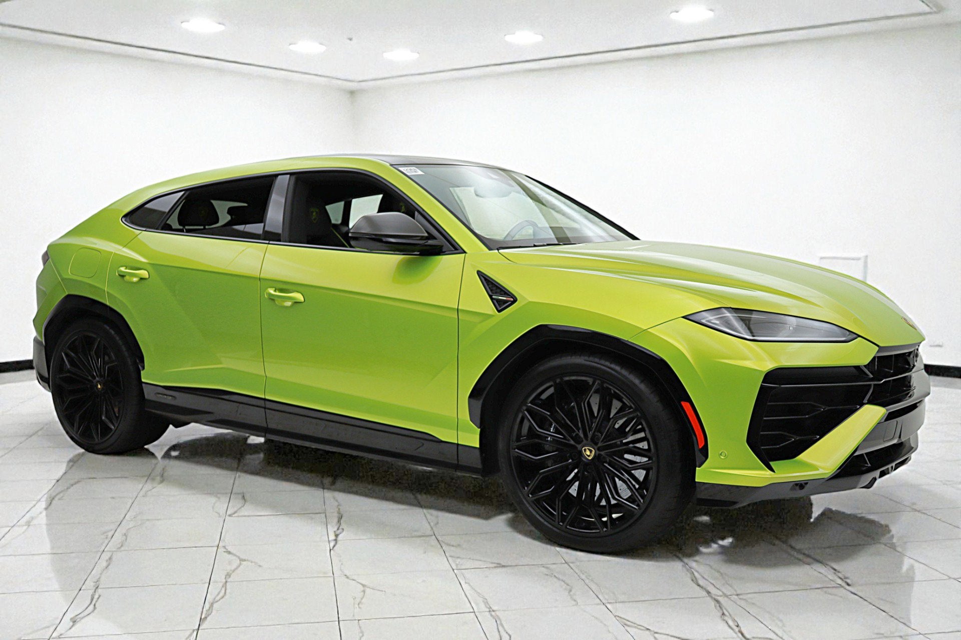 2025 Lamborghini Urus SE Org MSRP $349,965