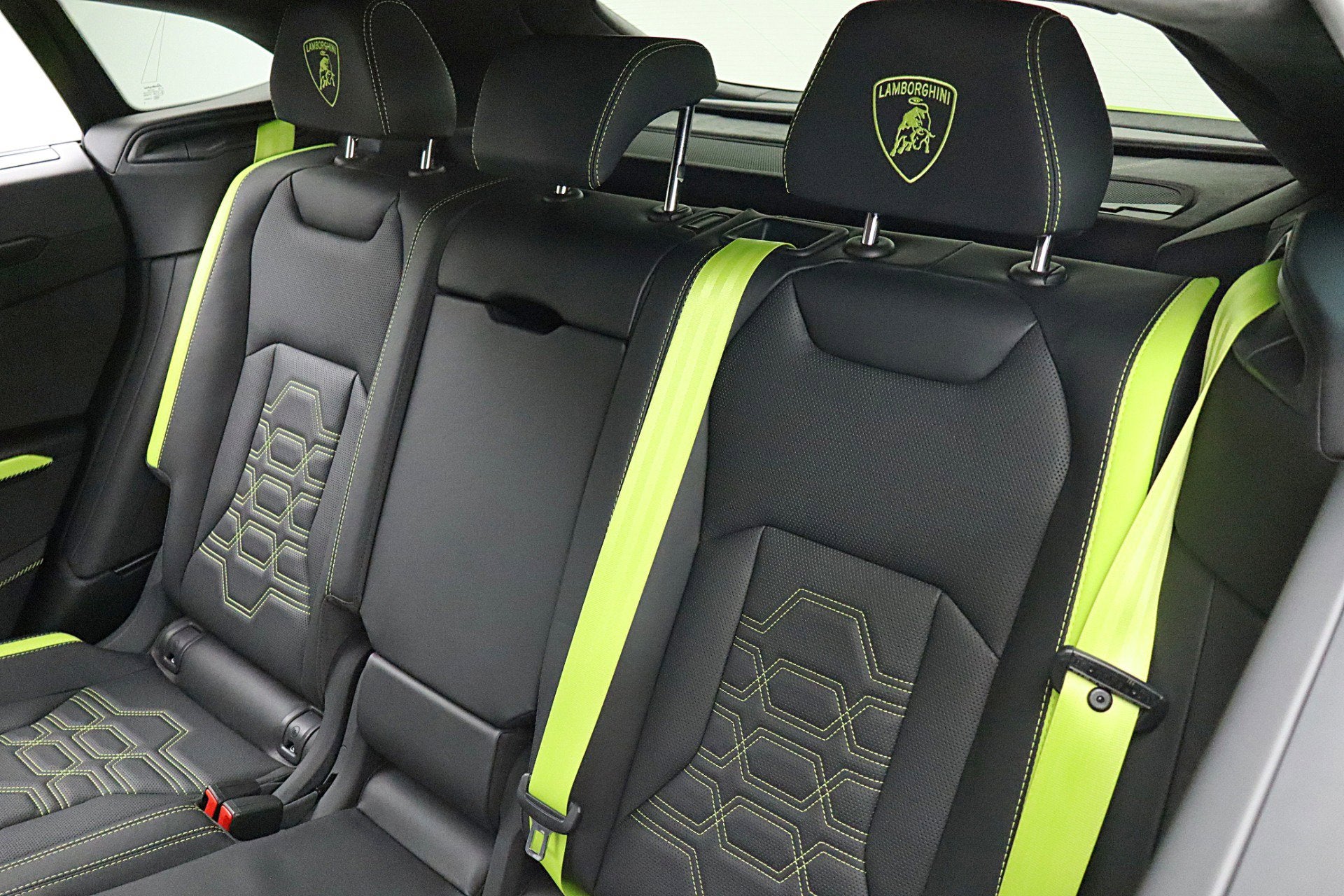 2025 Lamborghini Urus SE Org MSRP $349,965