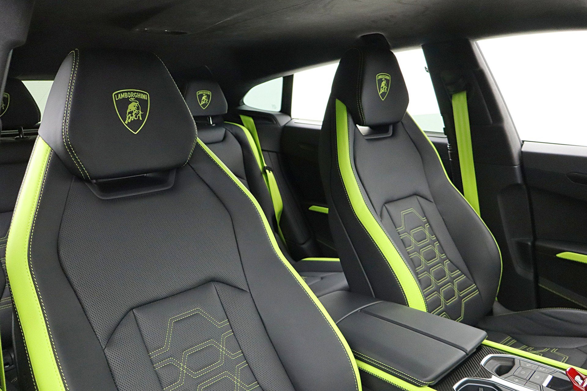 2025 Lamborghini Urus SE Org MSRP $349,965