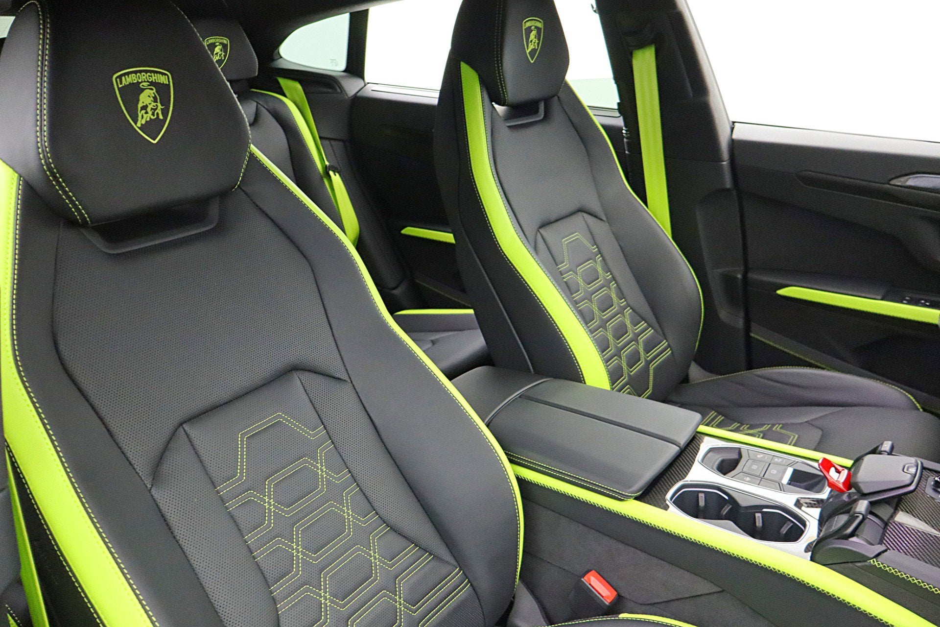 2025 Lamborghini Urus SE Org MSRP $349,965