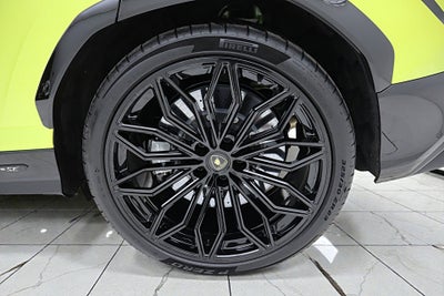 2025 Lamborghini Urus SE Org MSRP $349,965