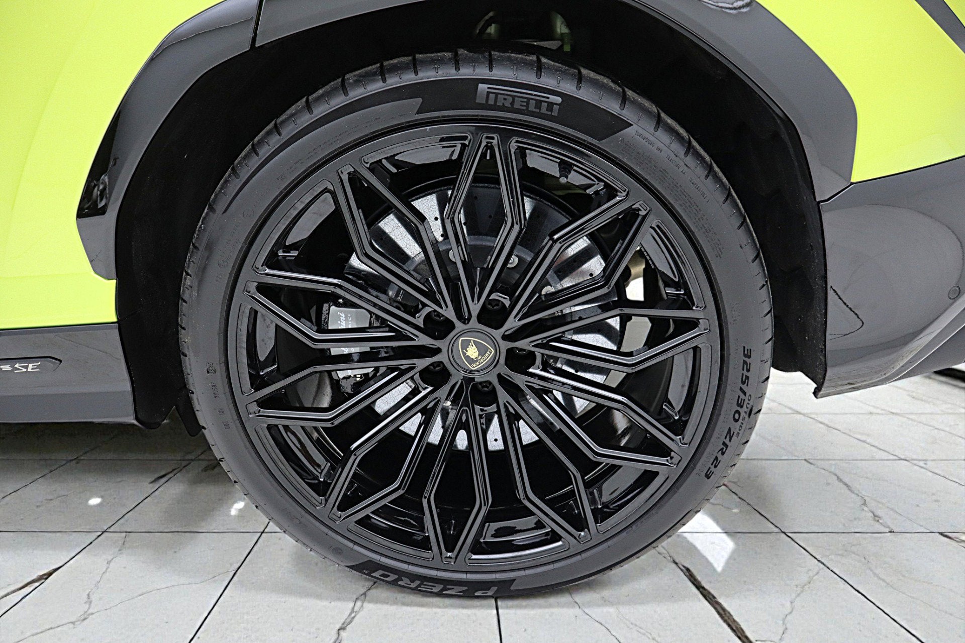 2025 Lamborghini Urus SE Org MSRP $349,965