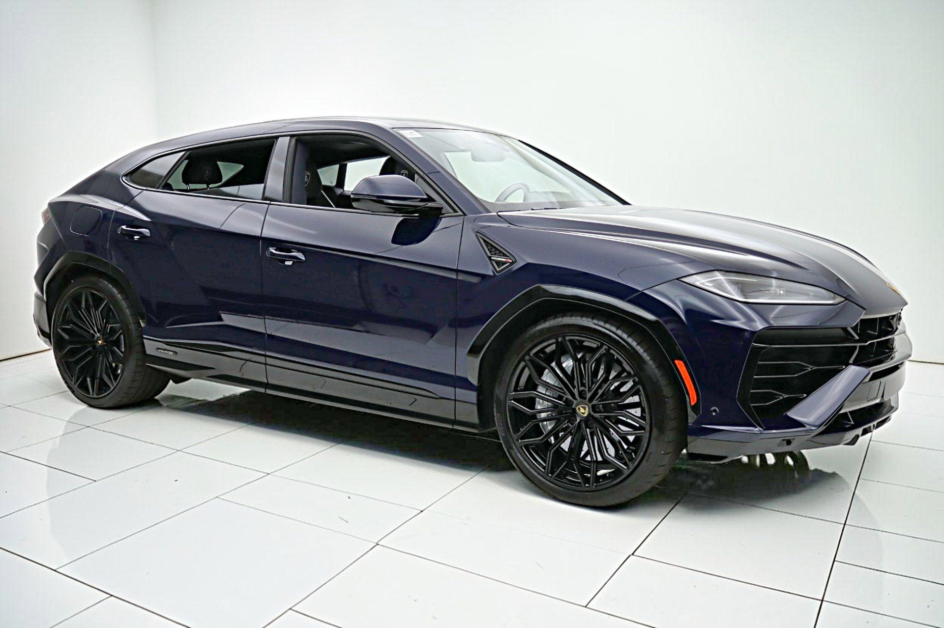 2025 Lamborghini Urus SE/LEASE OPTIONS AVAILABLE