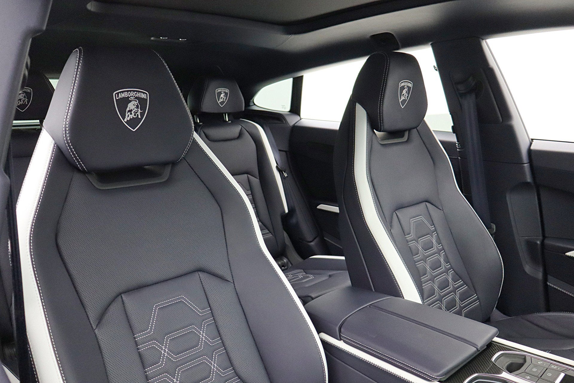 2025 Lamborghini Urus SE/LEASE OPTIONS AVAILABLE