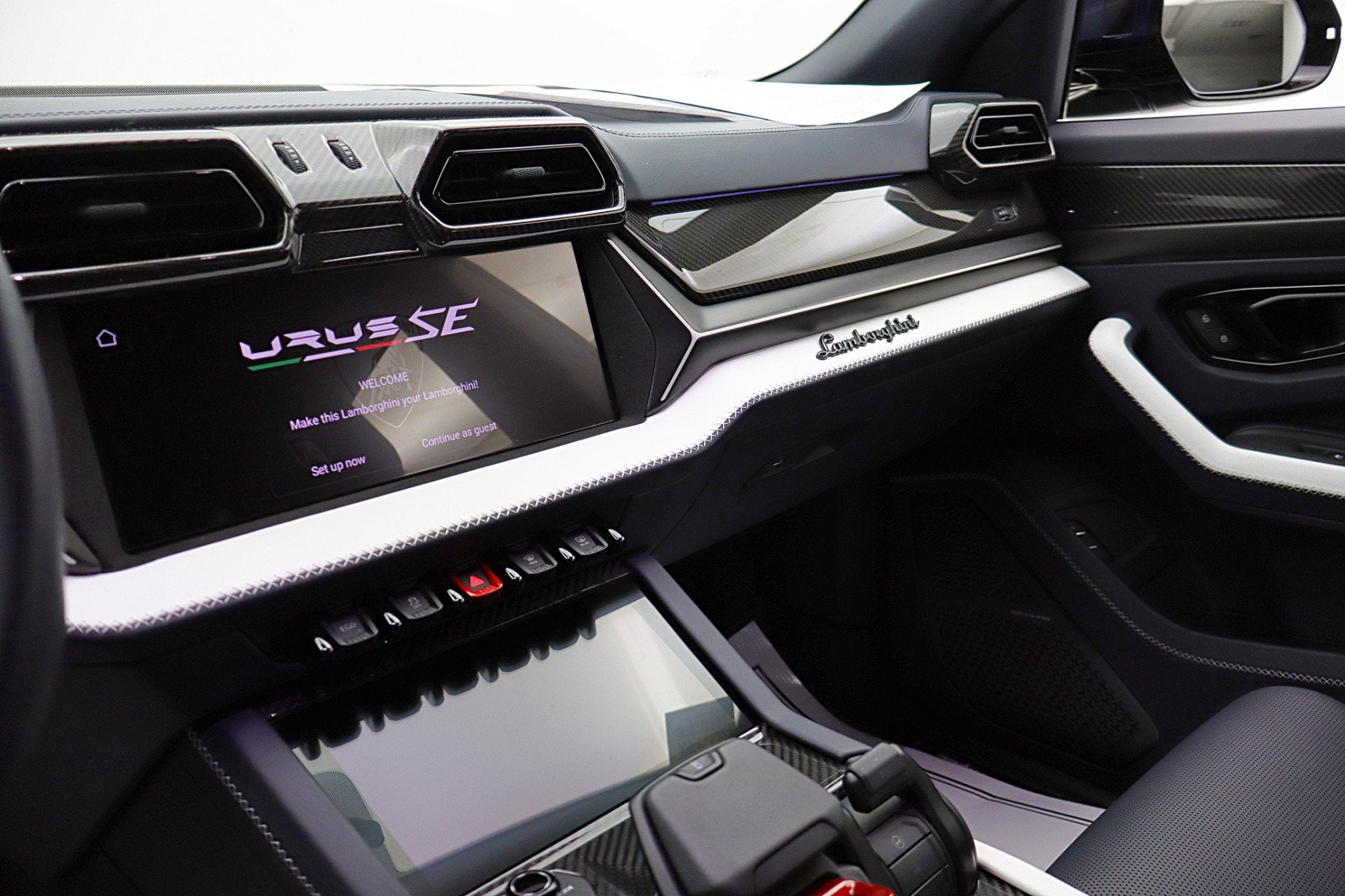 2025 Lamborghini Urus SE/LEASE OPTIONS AVAILABLE