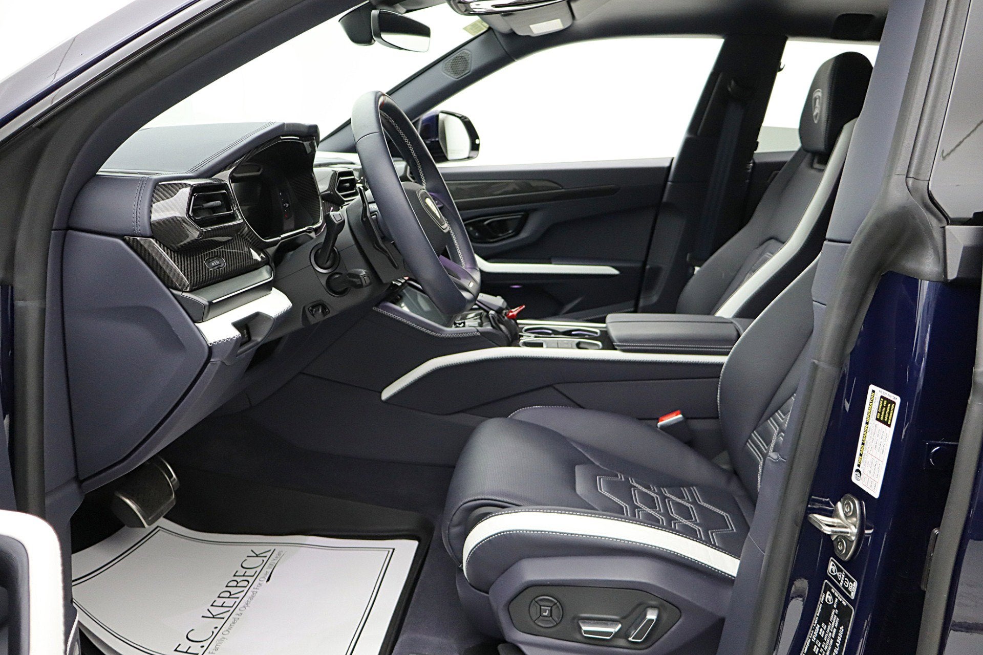 2025 Lamborghini Urus SE/LEASE OPTIONS AVAILABLE
