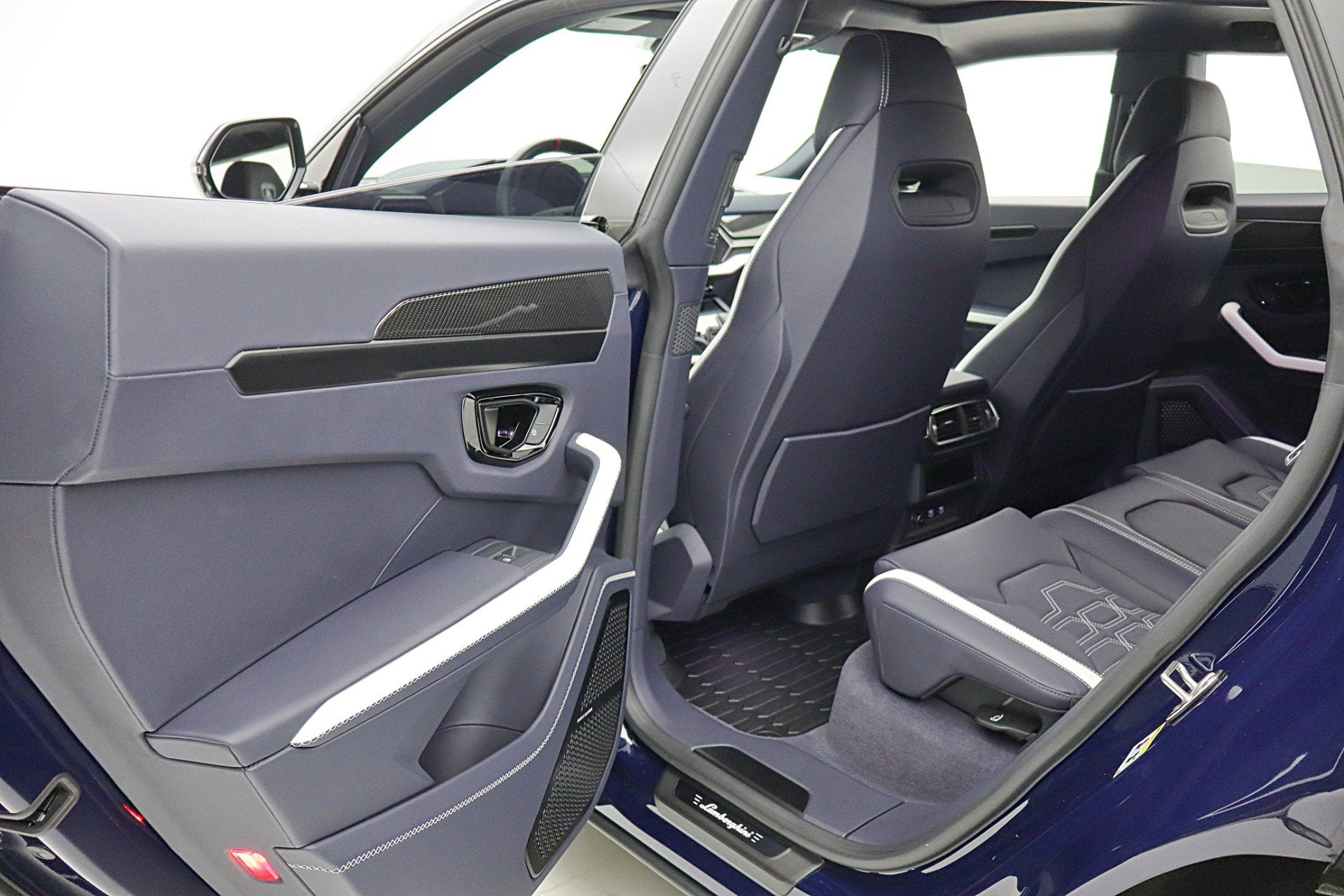 2025 Lamborghini Urus SE/LEASE OPTIONS AVAILABLE