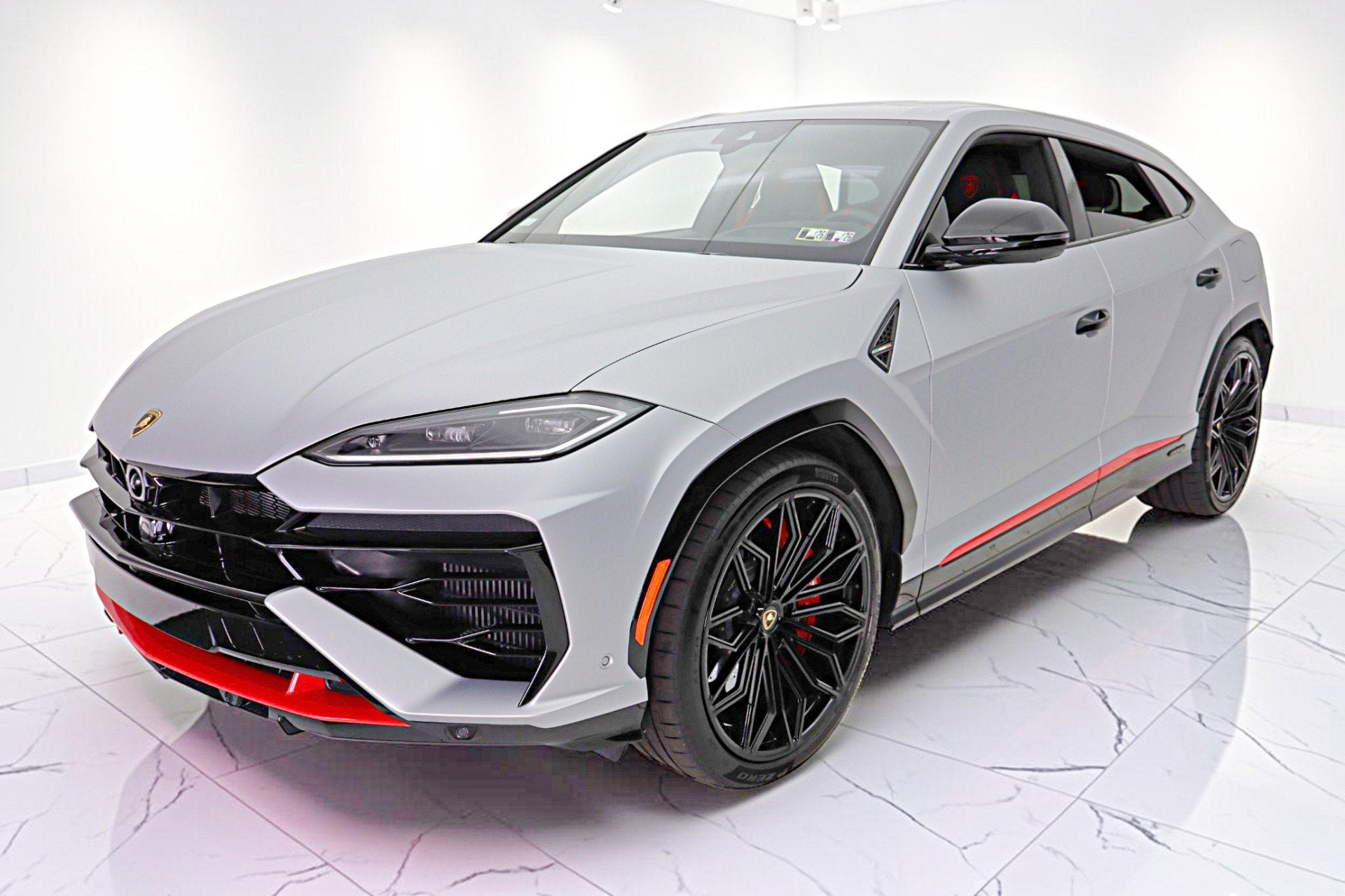 2025 Lamborghini Urus SE/LEASE OPTIONS AVAILABLE