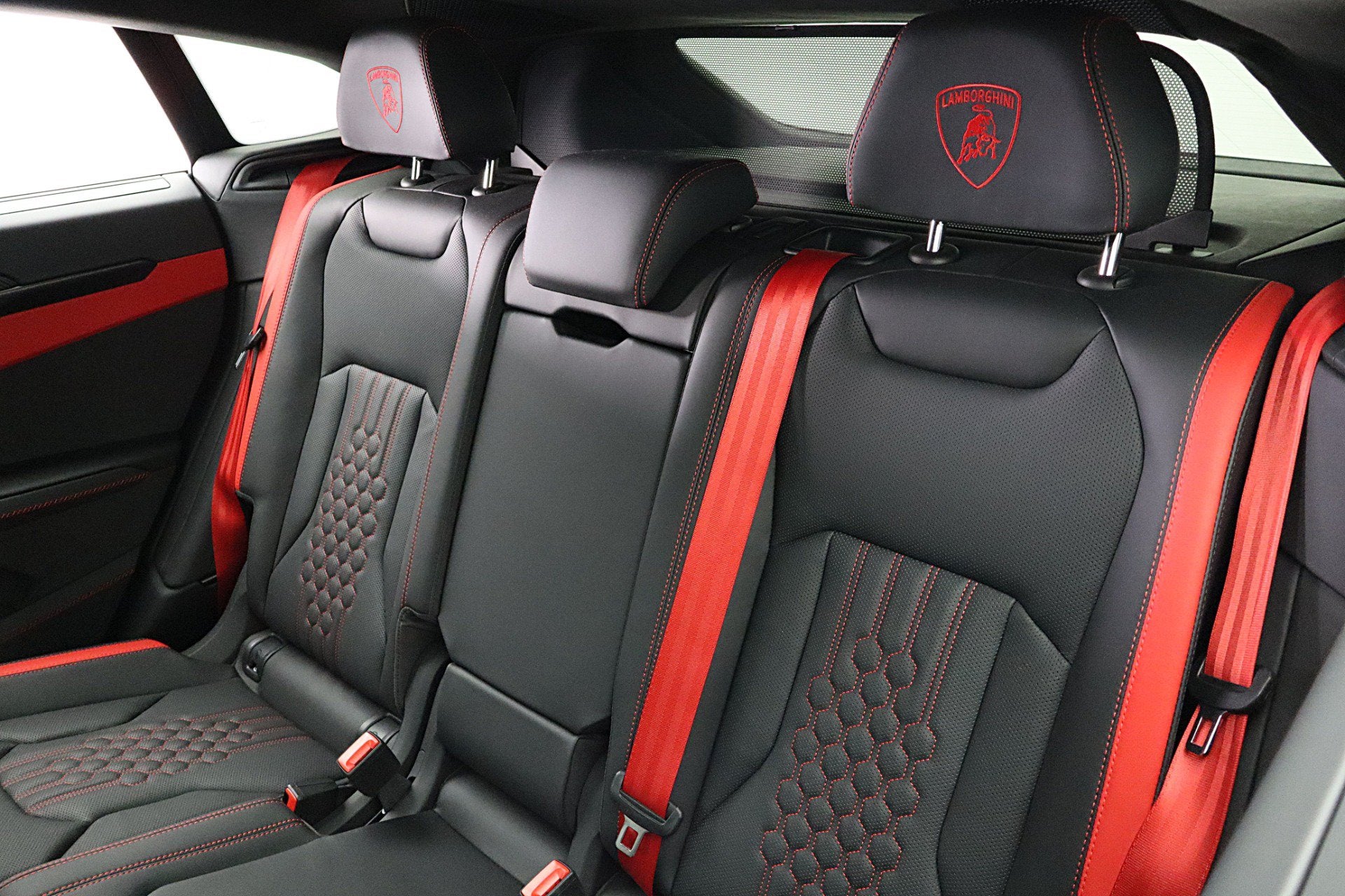 2025 Lamborghini Urus SE/LEASE OPTIONS AVAILABLE