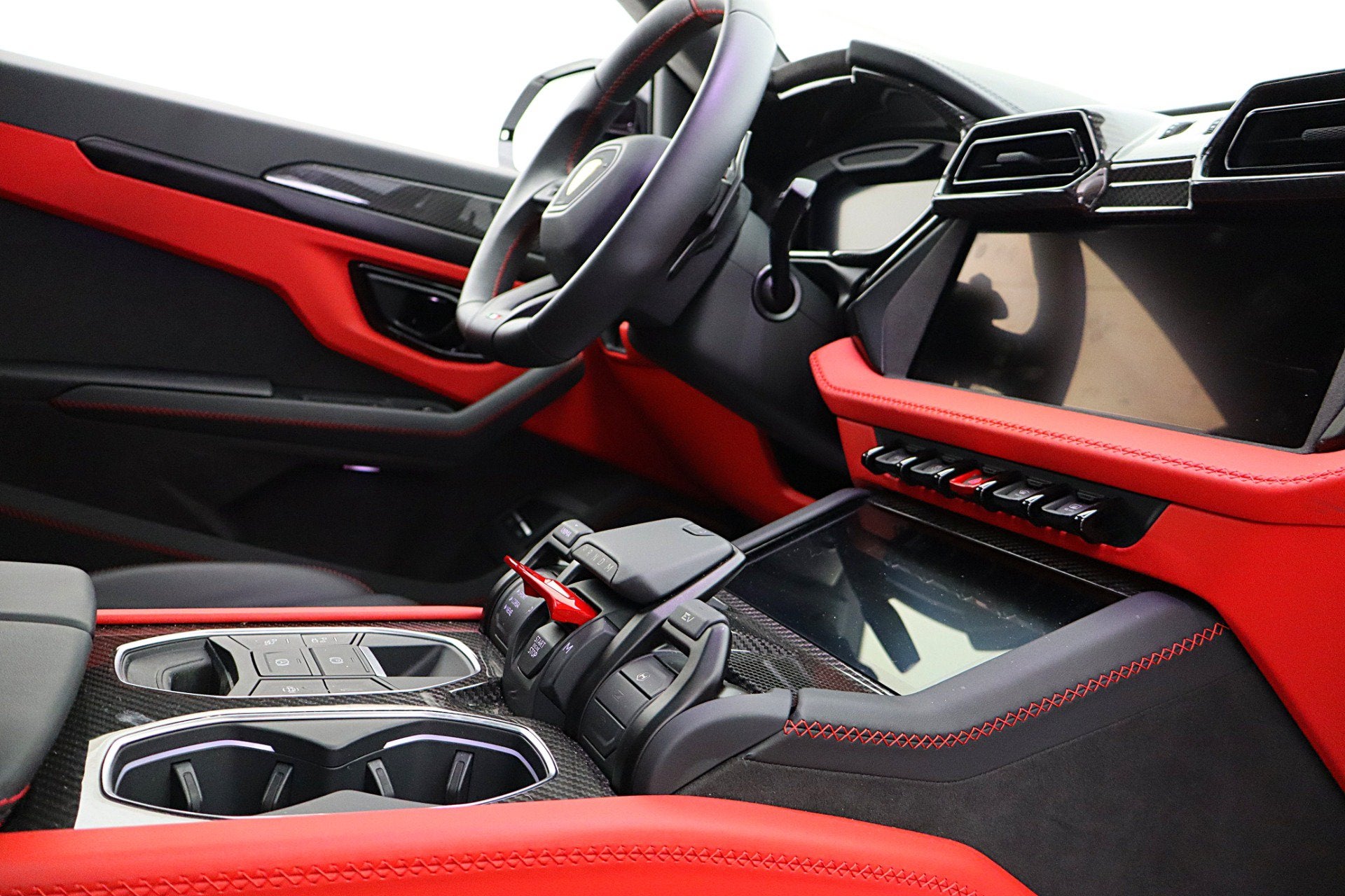 2025 Lamborghini Urus SE/LEASE OPTIONS AVAILABLE